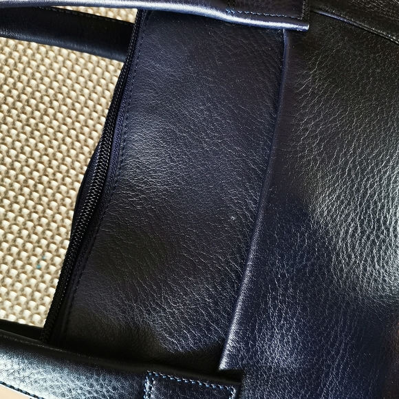 Derek Alexander Navy Blue Leather Bag - Picture 8 of 16